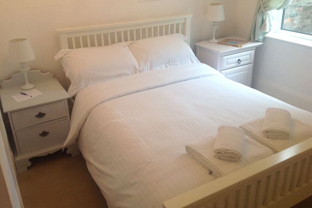 Two Night Stay for Two at Henry's On The Prom